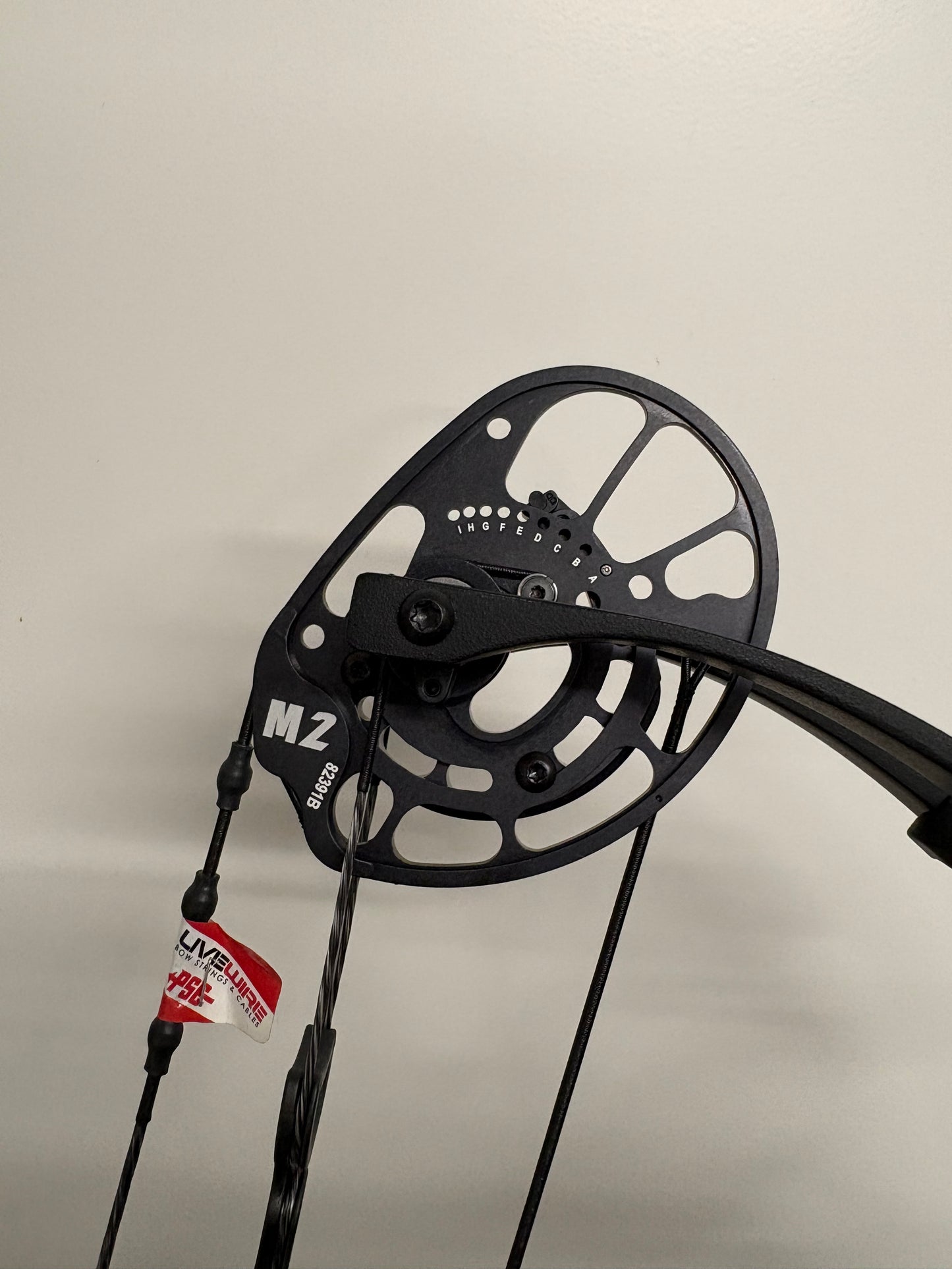 PSE Shootdown Pro M2 Compound Bow LH Black 50-60 lbs - NEW