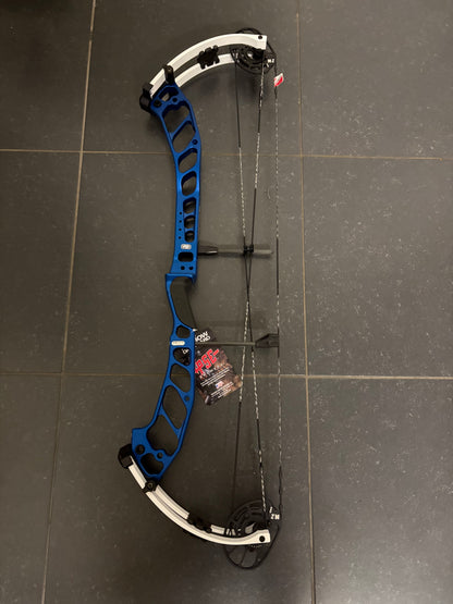 PSE Shootdown Pro M2 Compound Bow RH Navy Blue 50-60 lbs - NEW