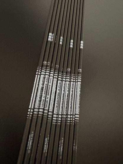 Easton ACE 620 Carbon Arrows 30 inch - Used
