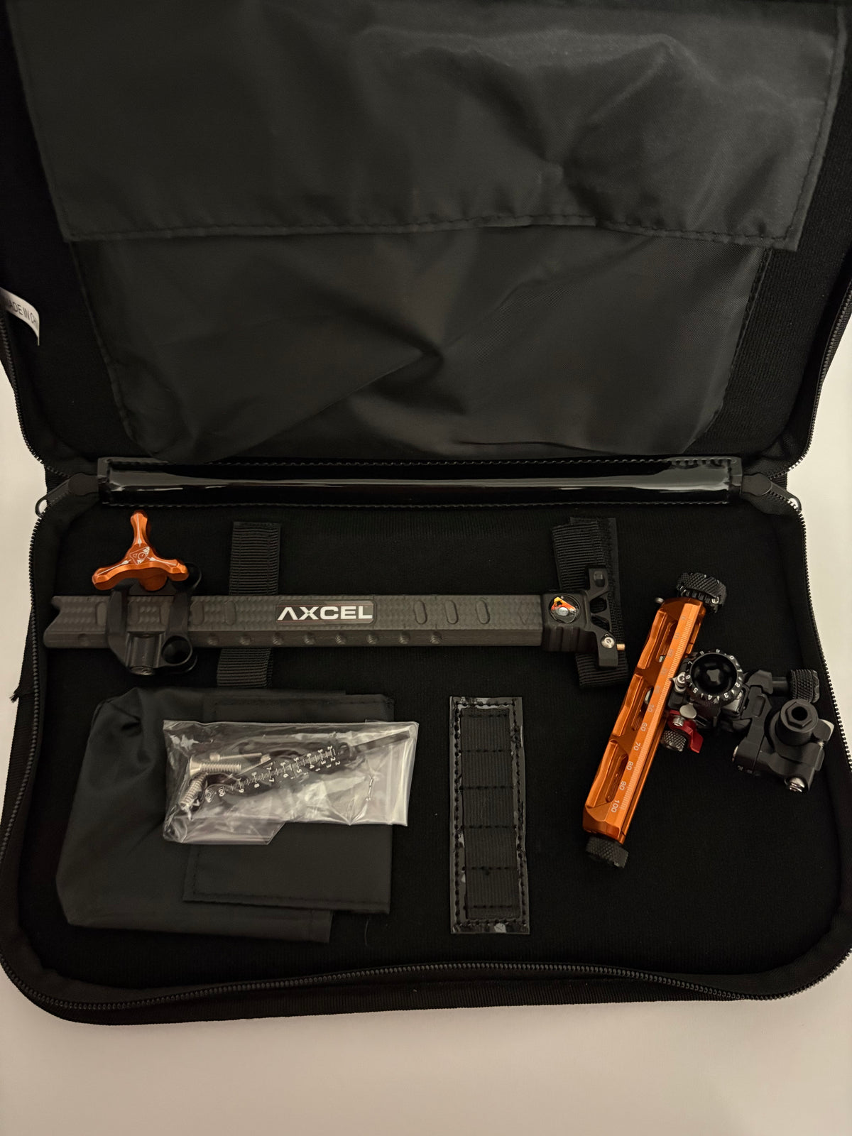Axcel Achieve XP Pro Compound Sight RH Orange 9'' - NEW (#GR61)