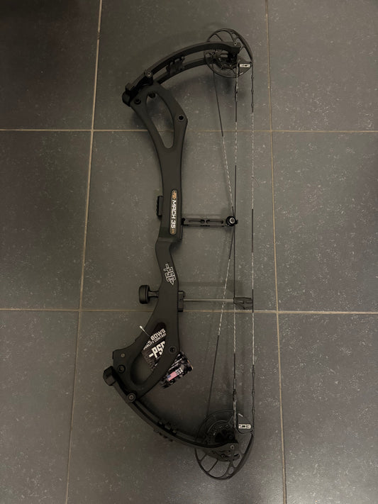 PSE Mach 35 Carbon DS EC2 Compound Bow RH Black 60-70 lbs - NEW