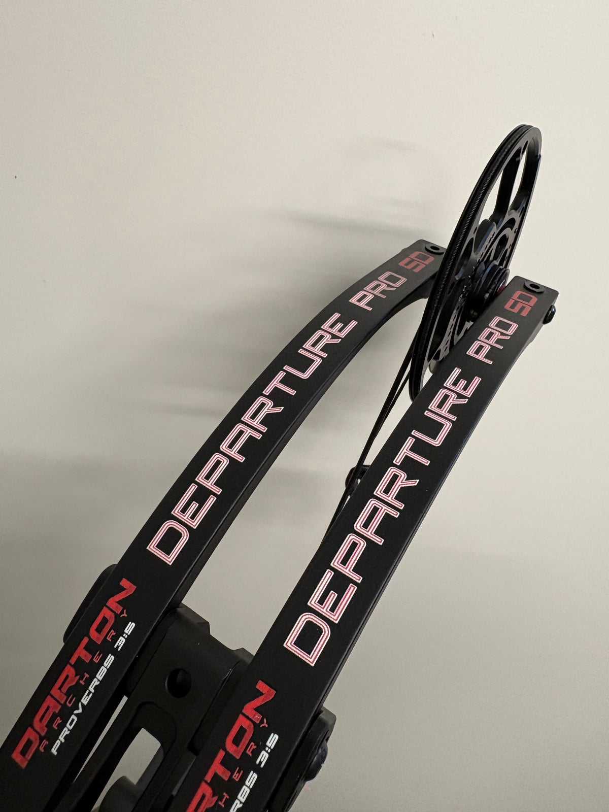 Darton Departure Pro SD Compound Bow RH/LH Stone Grey 50-60 lbs - NEW