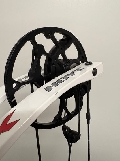 Hoyt Concept X 37 Compound Bow RH CDM White - Used