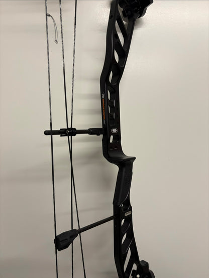 PSE Shootdown Pro M2 Compound Bow LH Black 50-60 lbs - NEW