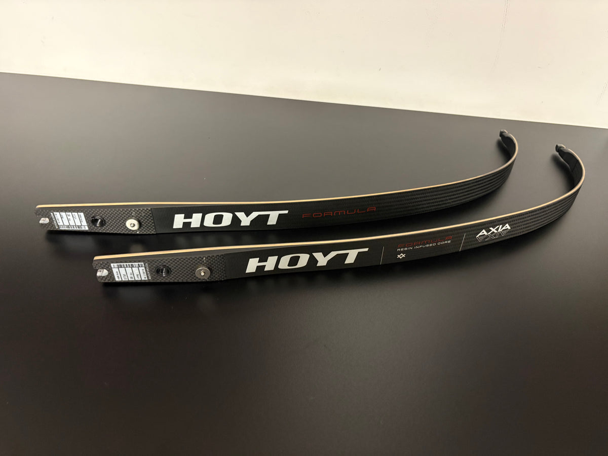 Hoyt Axia Formula Limbs Resin 70-38 lbs - Used (#407)