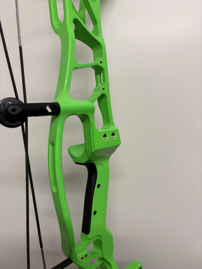 Hoyt Concept FX 34 Compound Bow RH Twisted Green 40-50 lbs - NEW