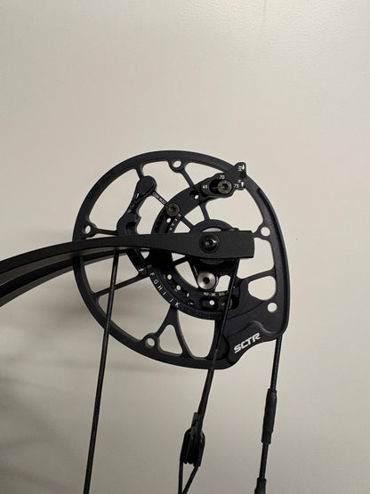 Hoyt Concept FX 34 Compound Bow LH Blue on Black 50-60 lbs - NEW
