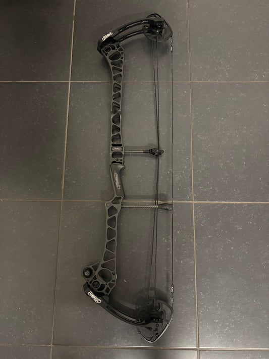 Mathews TRX 40 Compound Bow RH Stone 50-60 lbs - Used