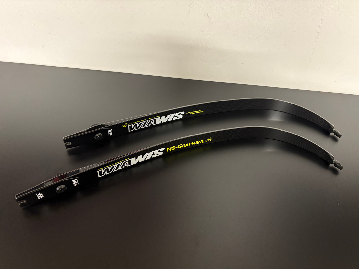 W&W Wiawis NS-Graphene Foam Limbs ILF 70-36 lbs - NEW (#303)