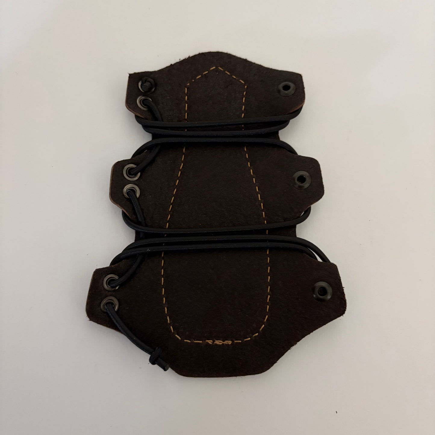 Strele Armguard Stretch Loop A Small - NEW (#557)