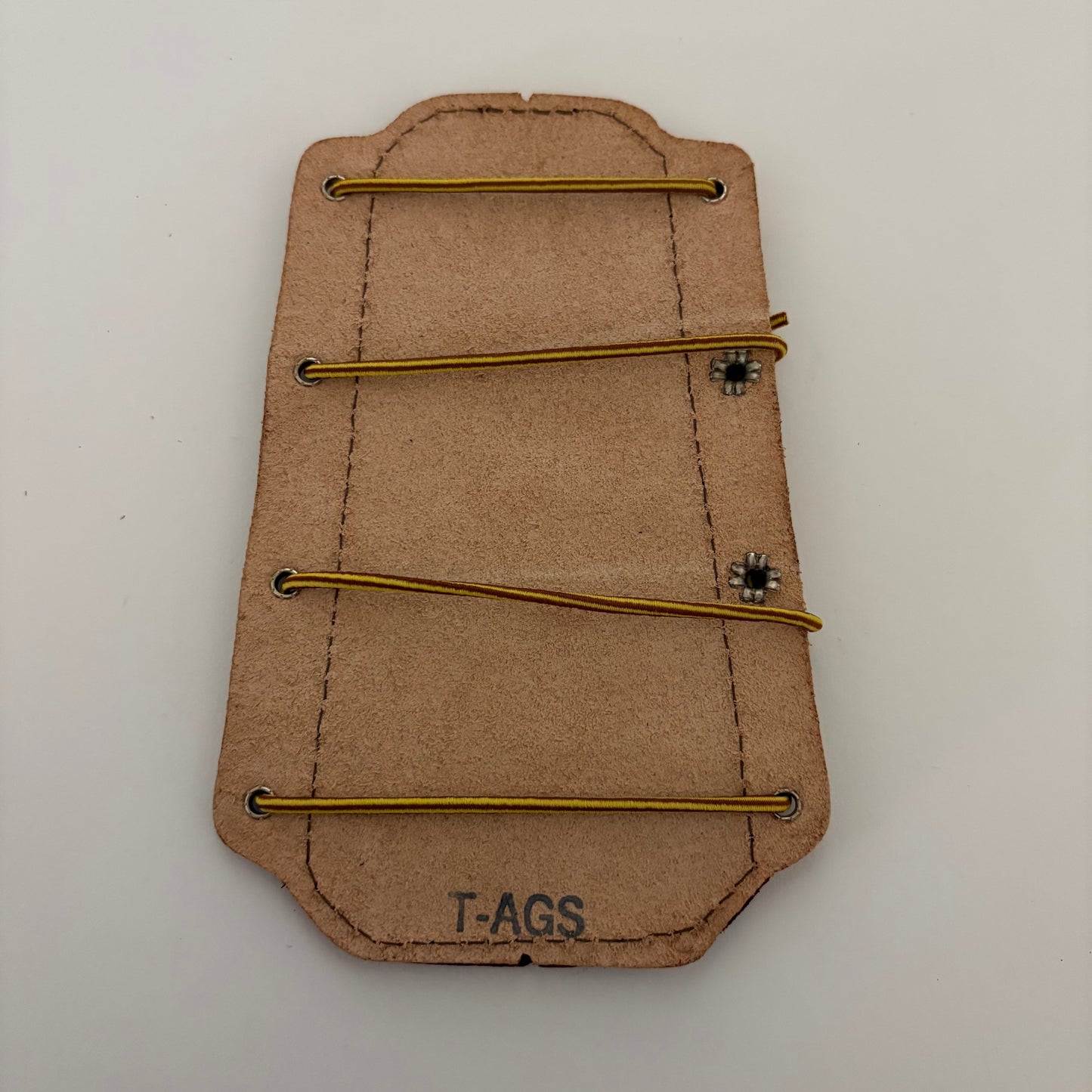 Neet Traditional Armguard Lace On - NEW (#559)