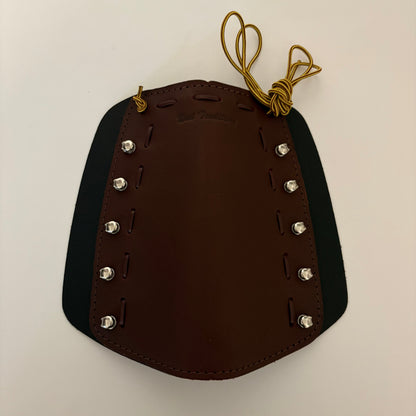 Neet Traditional Armguard Lace On - NEW (#561)