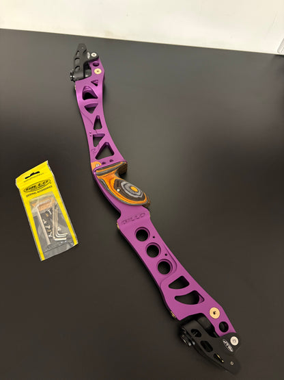 Gillo Riser GT27 ILF RH Purple 27'' B-Grade - Show Model
