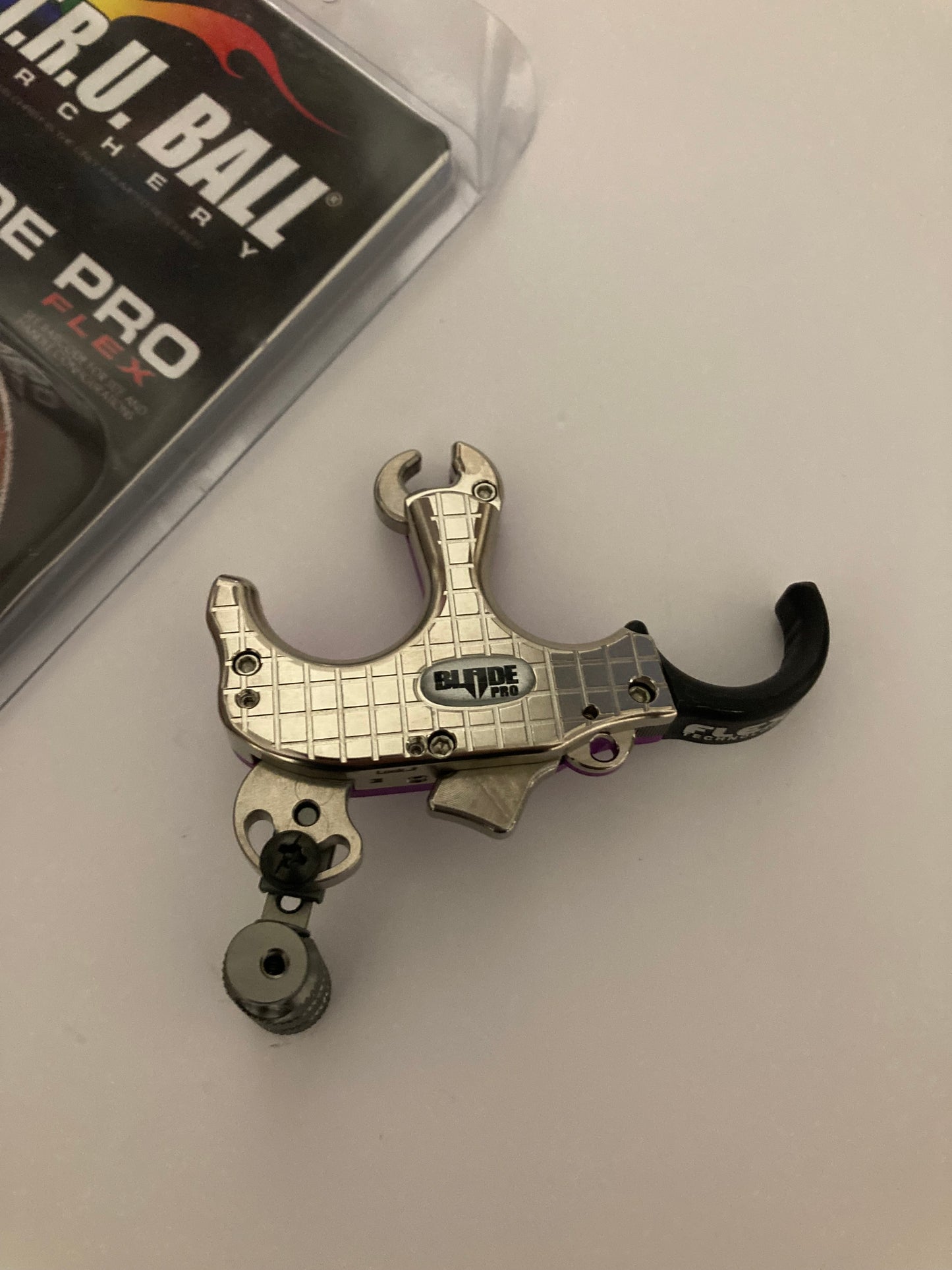 TRU Ball Blade Pro Flex Quicksilver/Purple Medium - NEW (#196)