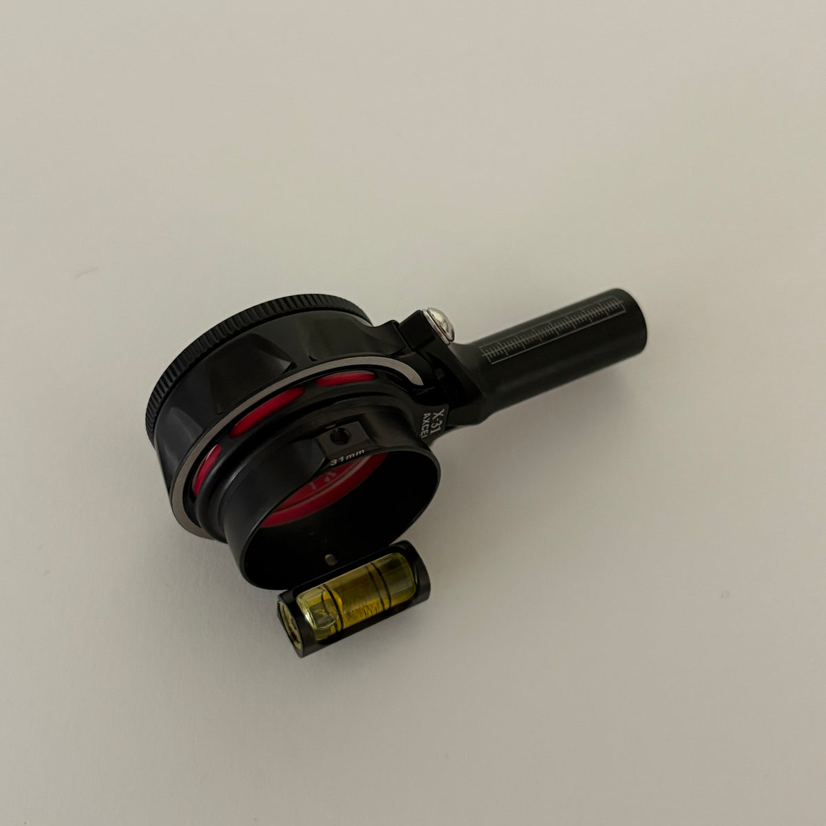 Axcel AX31 Compound Scope Incl. 4x Lens - Used (#OR104)