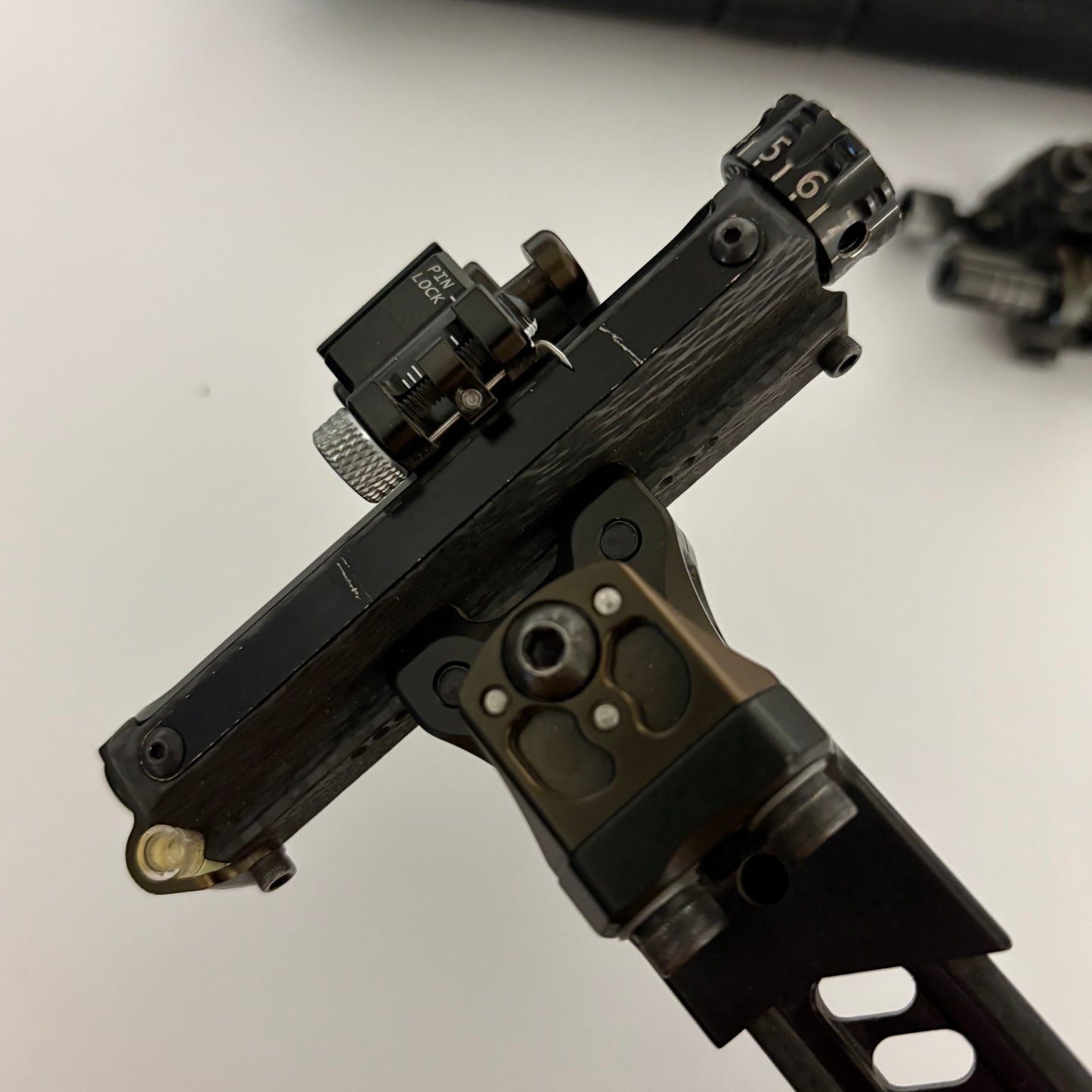 Sure Loc Carbonic Compound Sight RH - Used