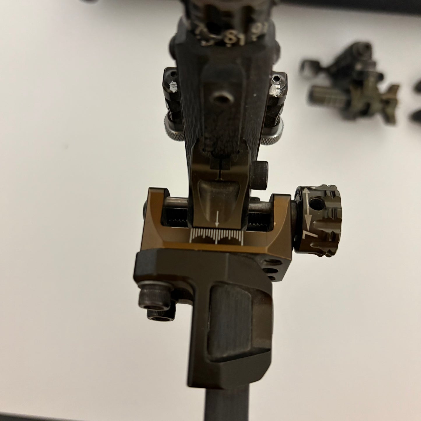 Sure Loc Carbonic Compound Sight RH - Used
