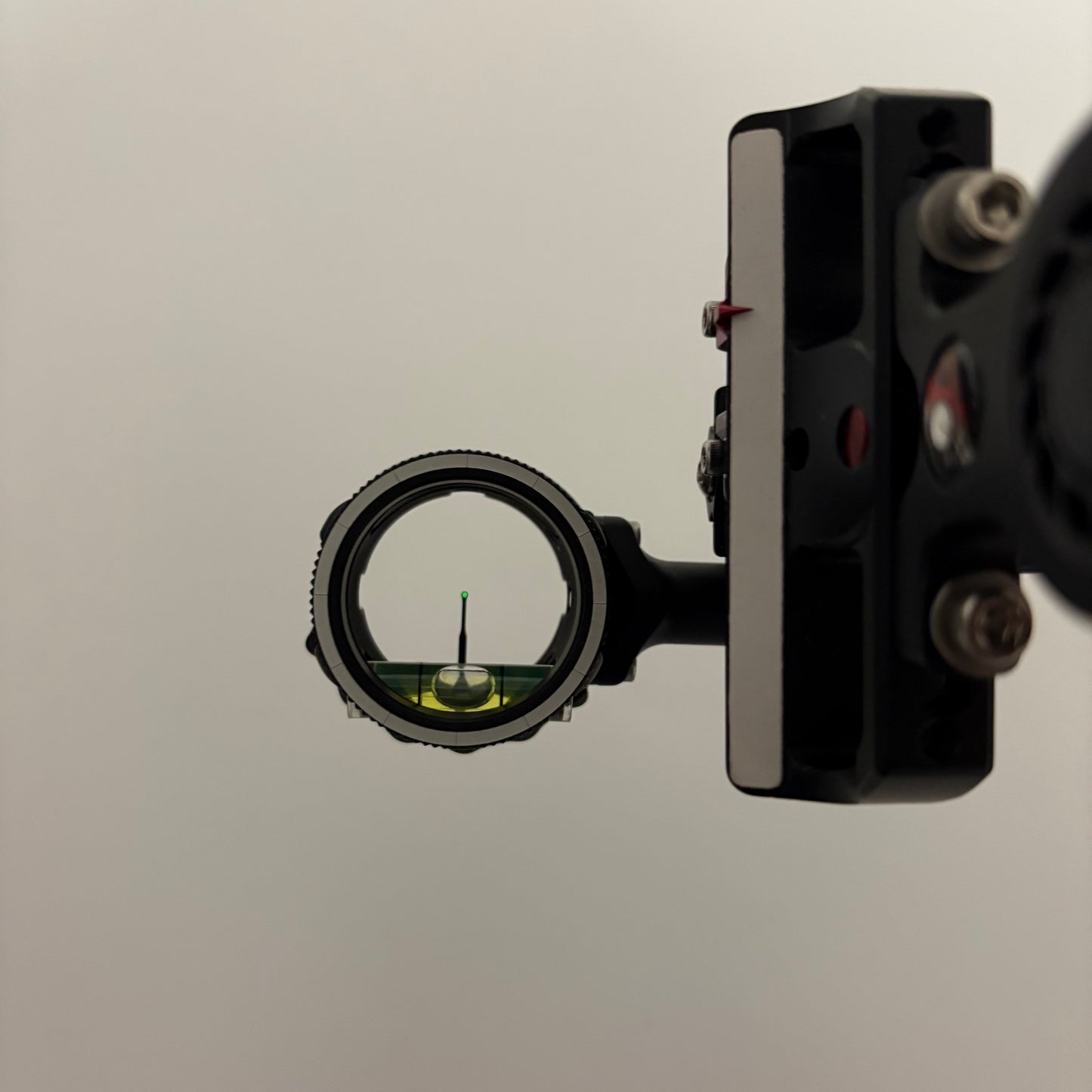 Axcel AccuTouch Plus HD Damper Sight RH Incl. AVX-31 Scope - NEW (#570)