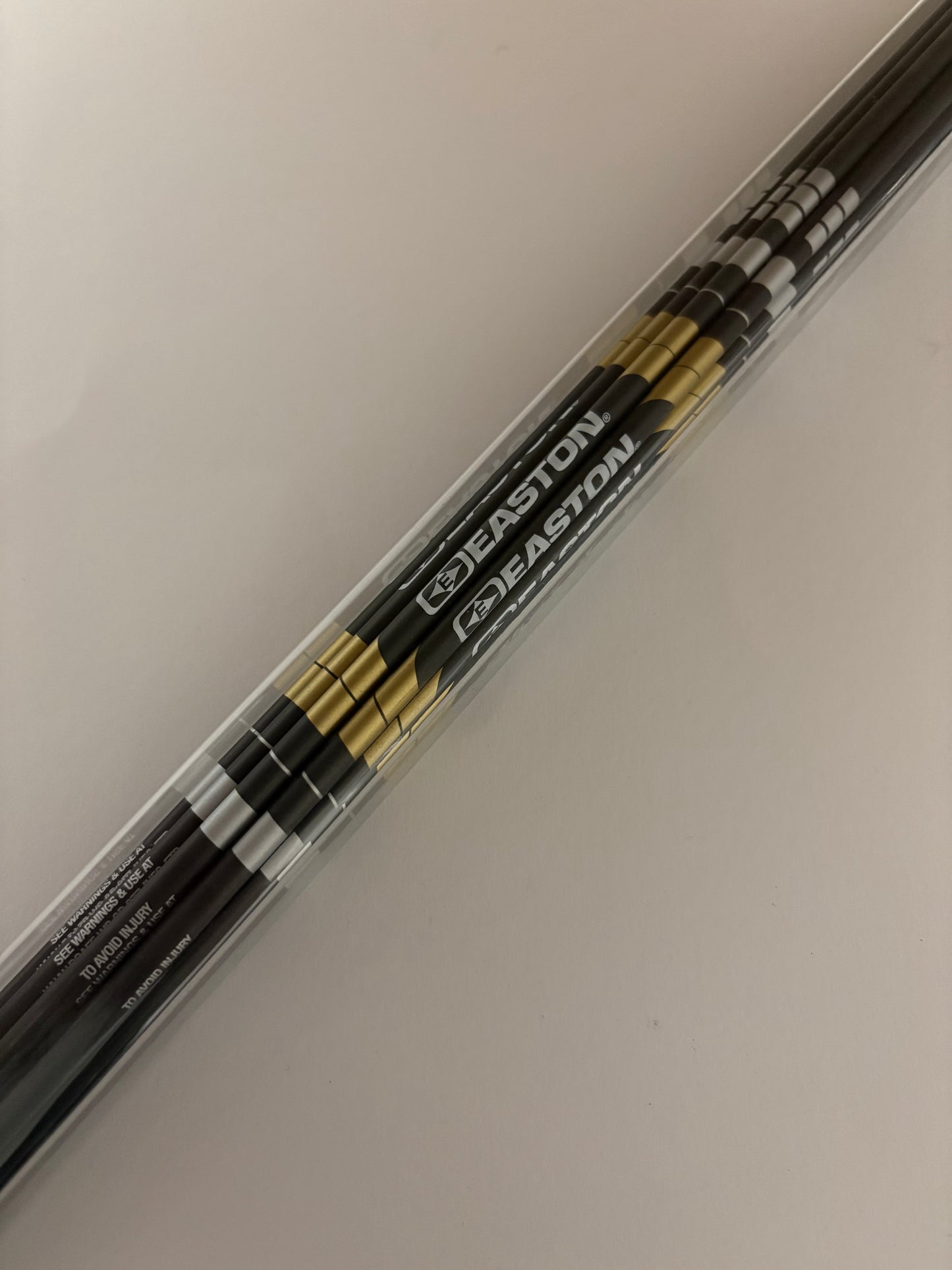 Easton Procomp Carbon Arrow Shafts 12 pcs Spine 250 - NEW