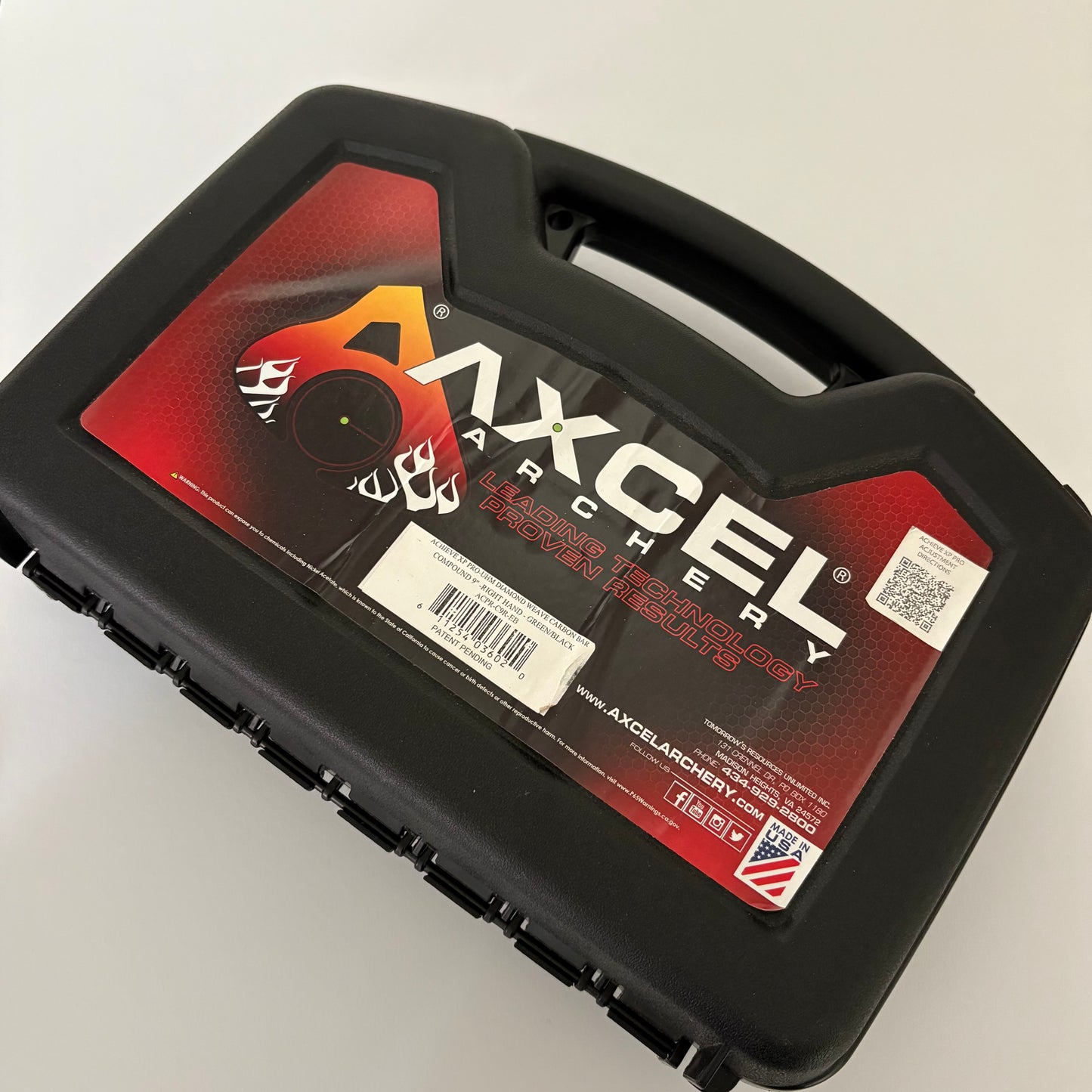 Axcel Achieve XP Pro Compound Sight RH Green - Show Model