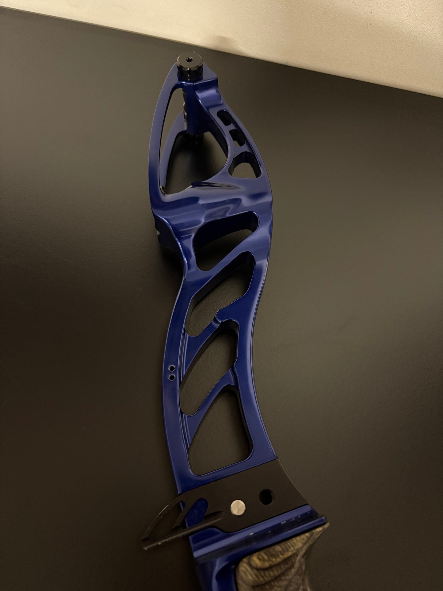 Hoyt Riser Faktor Formula RH Blue 25'' - Used