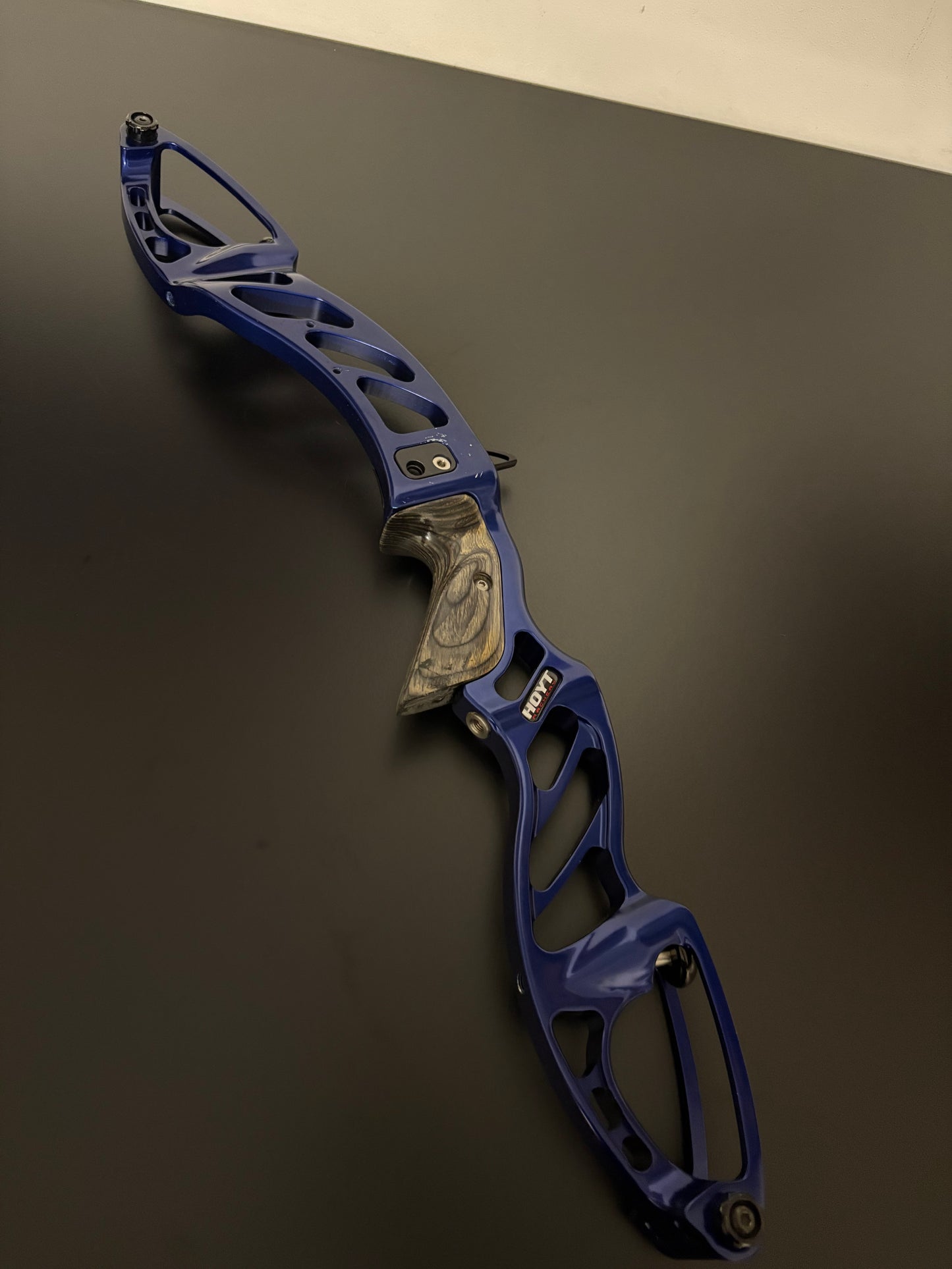 Hoyt Riser Faktor Formula RH Blue 25'' - Used
