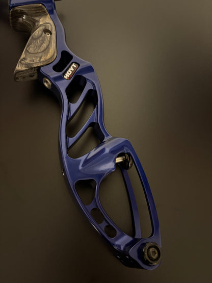 Hoyt Riser Faktor Formula RH Blue 25'' - Used