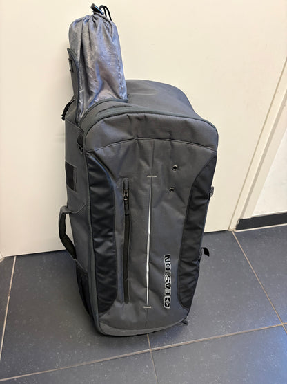 Easton Deluxe Recurve Backpack - Used