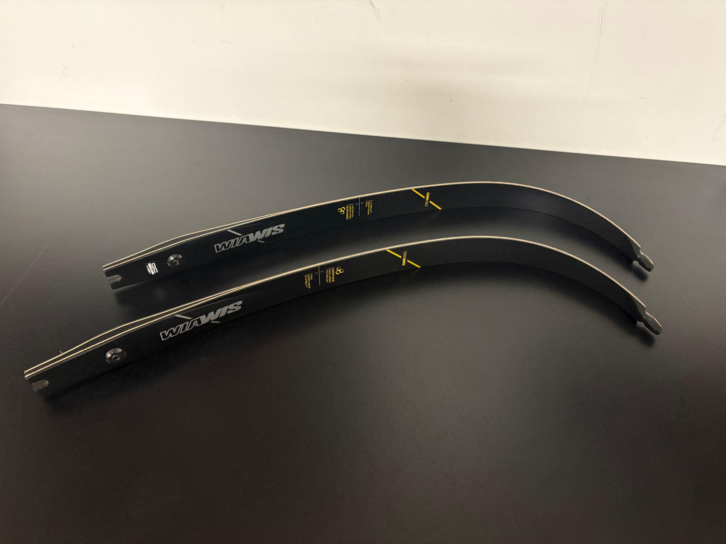 W&W Wiawis MXT-10 Wood Limbs ILF 68-46 lbs - Used (#210)