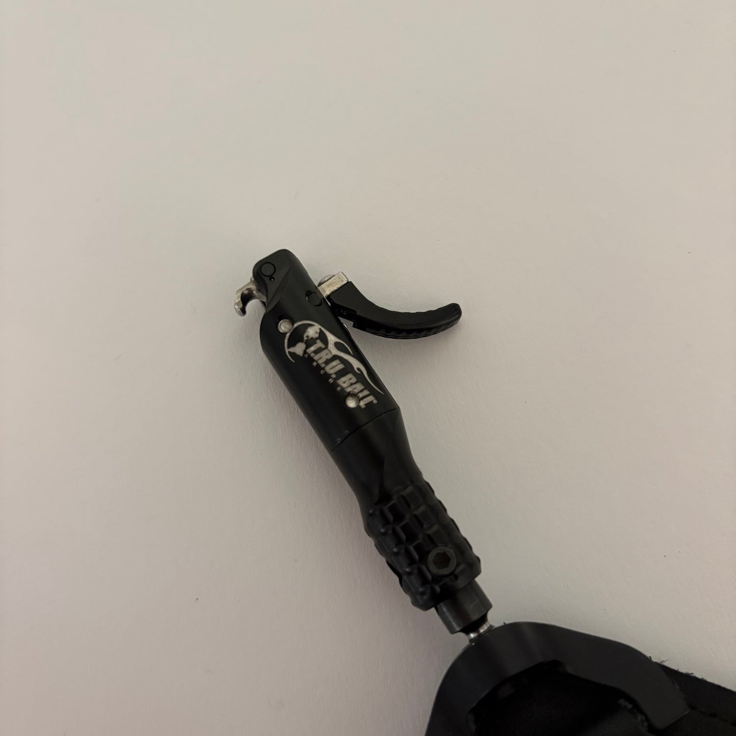 TRU Ball Beast XT Hybrid Ultra Wrist Release - Used (#430)