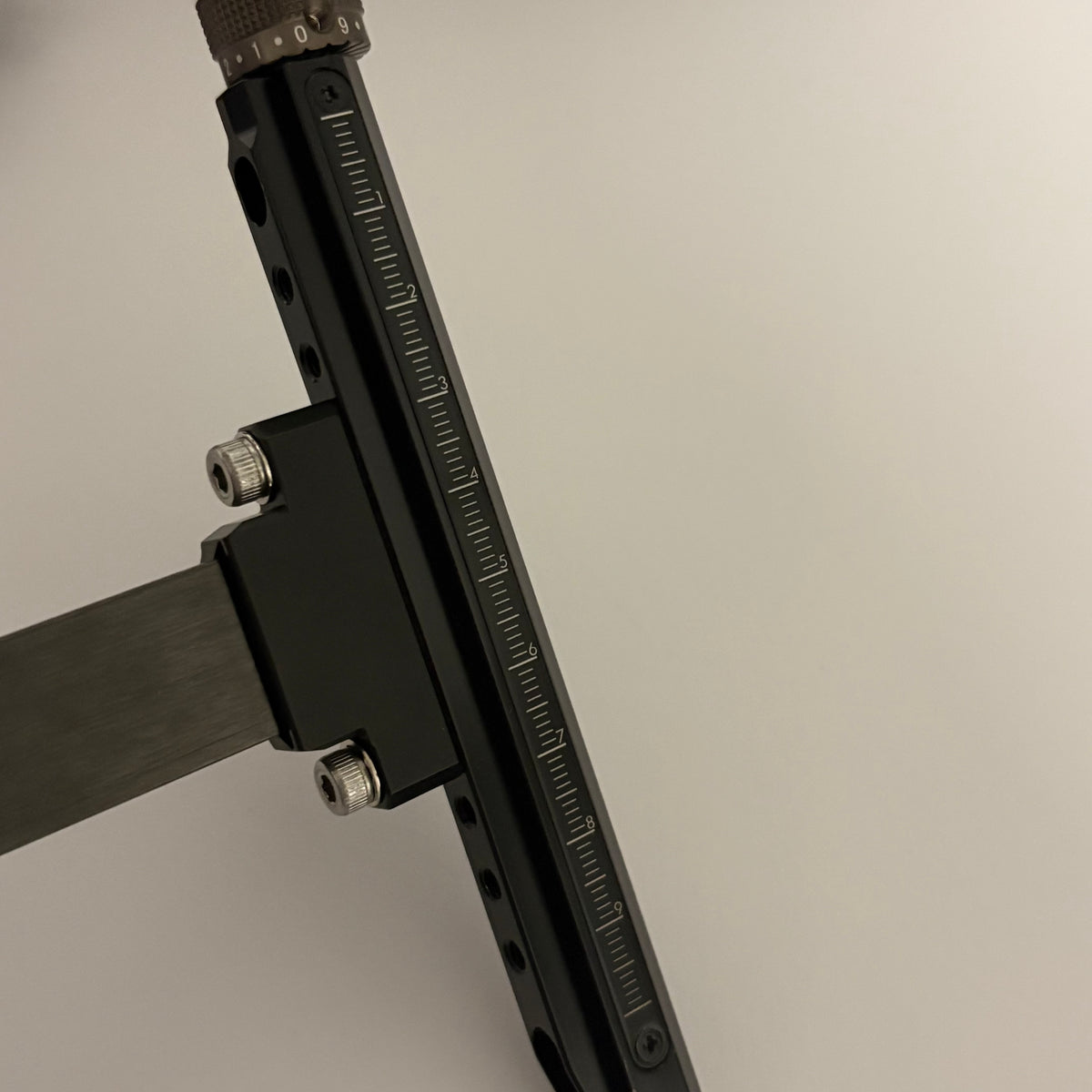 Shibuya Ultima RC III Recurve Sight LH Black - Used (#BR109)