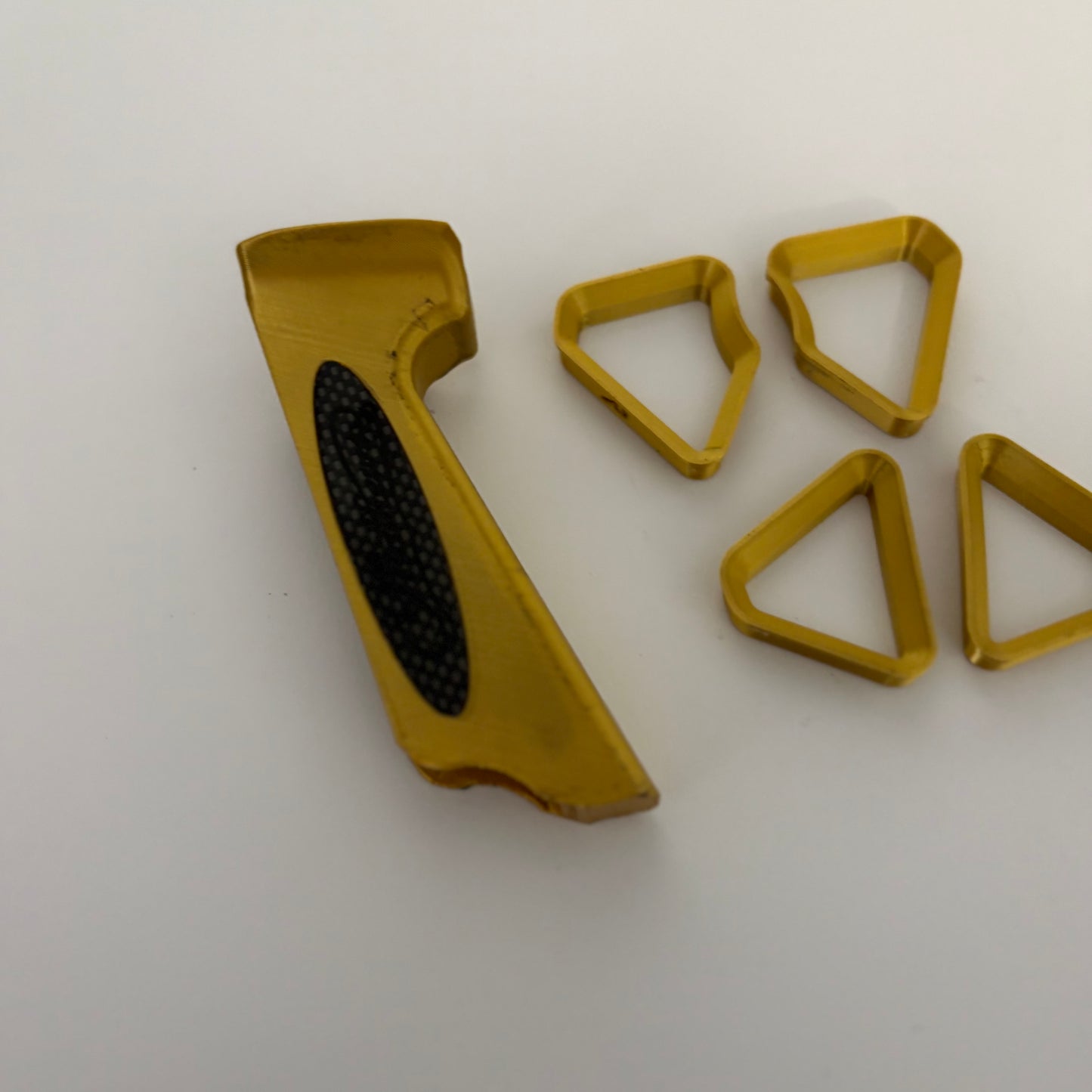 Mathews Title 38 G1-G2 3D Printed Grip + Riser Inserts Gold RH - Used (kopie)