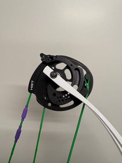 Hoyt Stratos 36 Compound Bow RH Stardust Purple HBT #1 50-60 lbs - Used