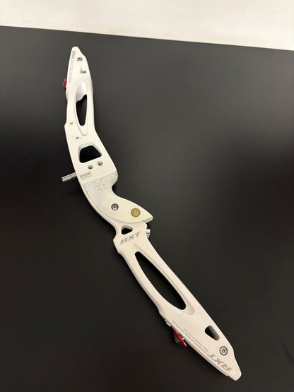 W&W Riser AXT LH White 25'' - Used