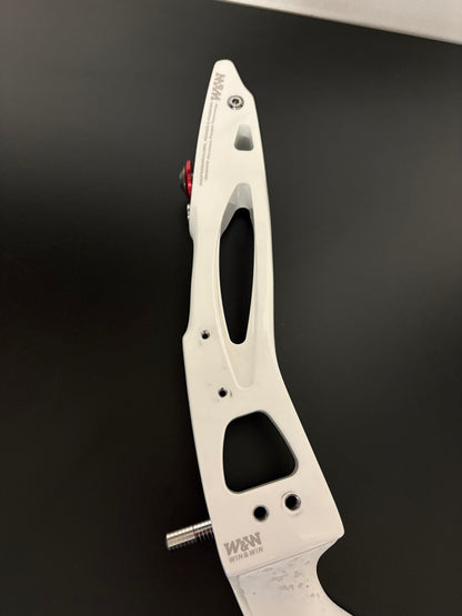 W&W Riser AXT LH White 25'' - Used