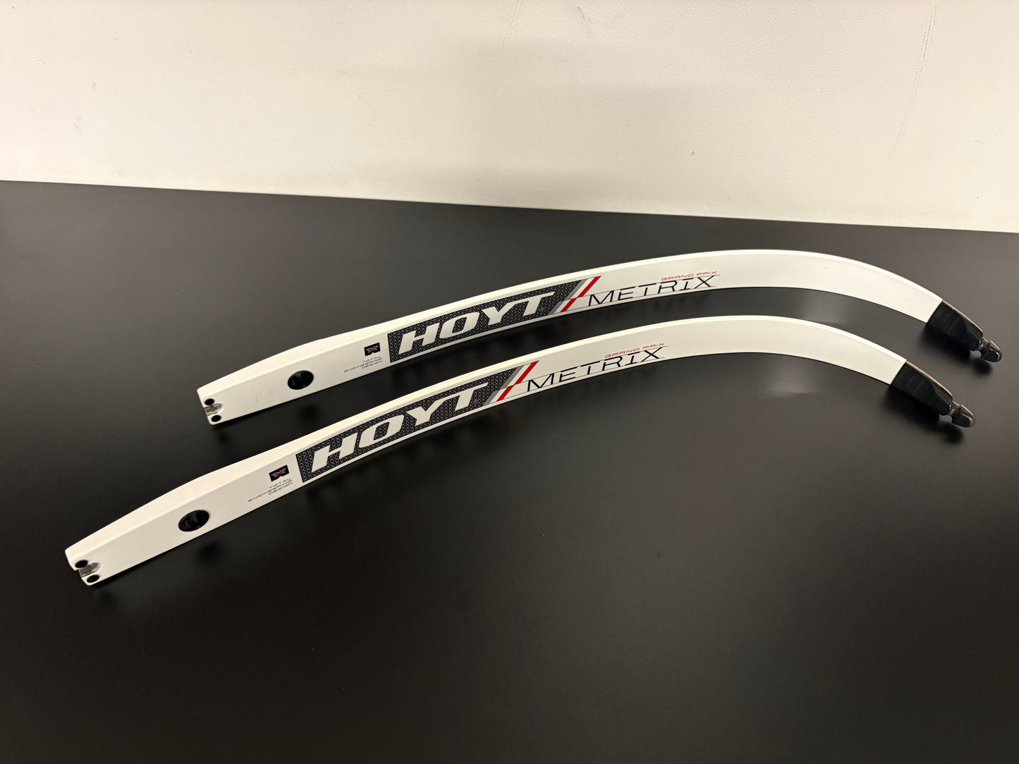 Hoyt Metrix Limbs ILF Laminate Core 68-40 lbs - Show Model (#401)