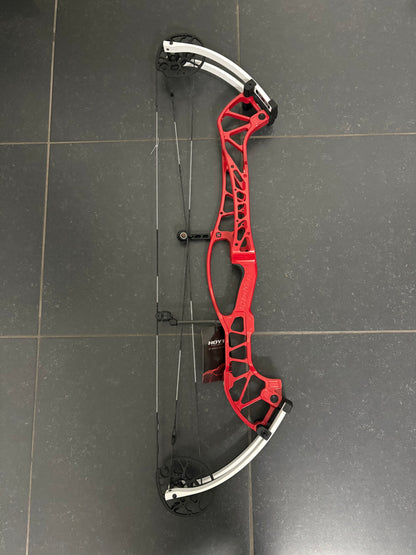 Hoyt Concept X 37 Compound Bow LH Red Flare 50-60 lbs White Limbs - NEW