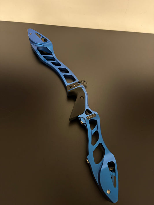 Hoyt Riser GMX3 ILF LH Cosmo Blue 25''- Show Model