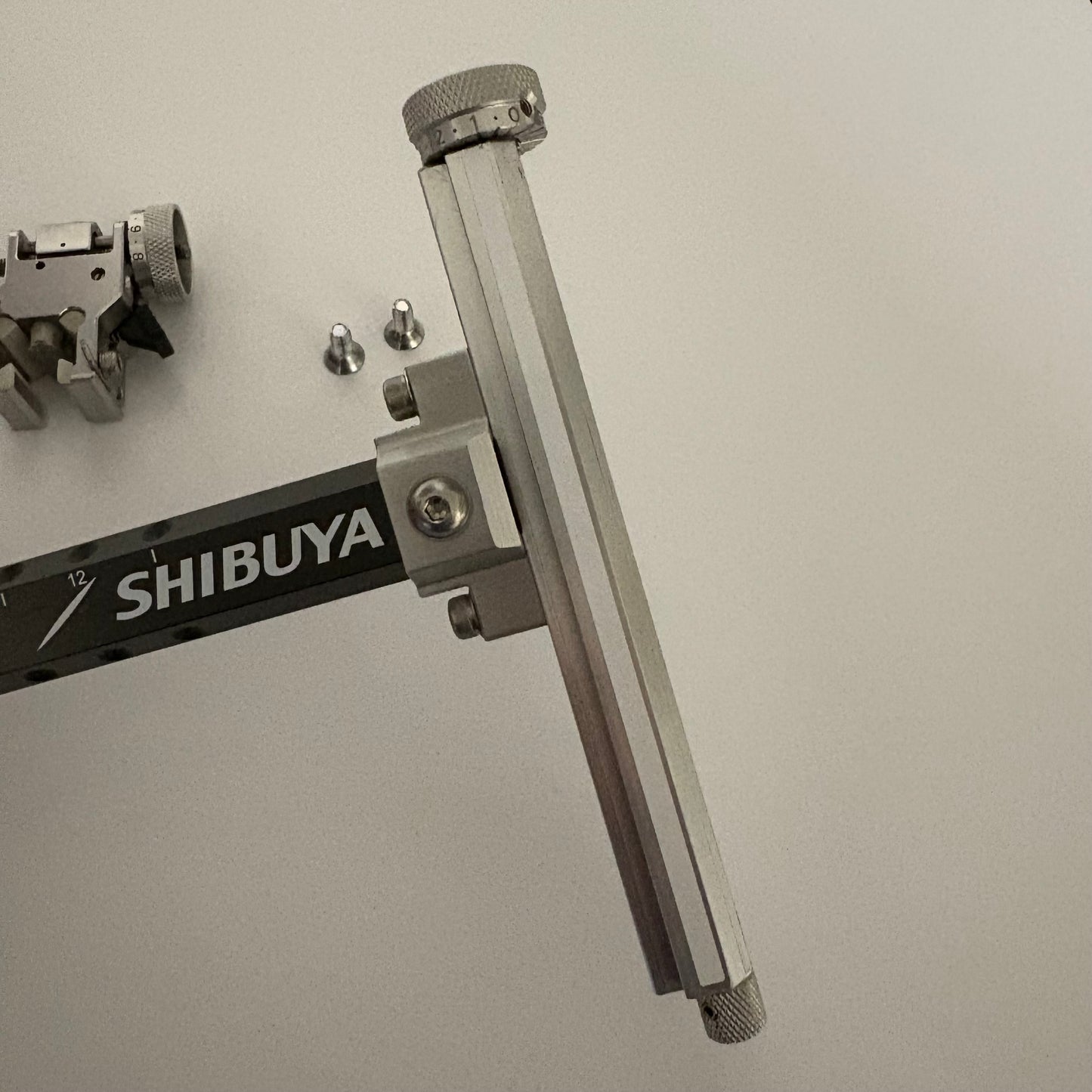 Shibuya Ultima Recurve Sight RH Silver - Used