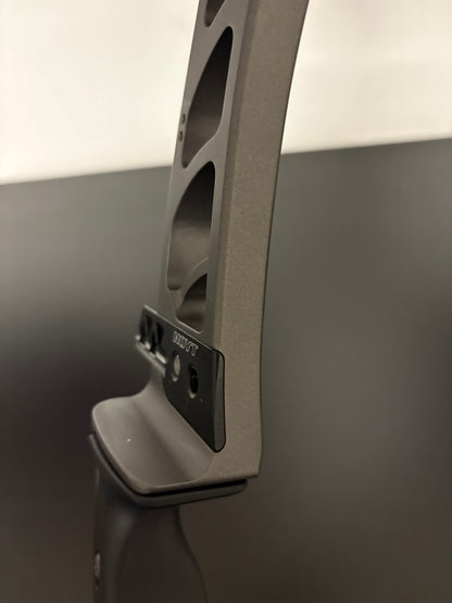 Hoyt Riser Formula XD RH Slate 25'' - Used