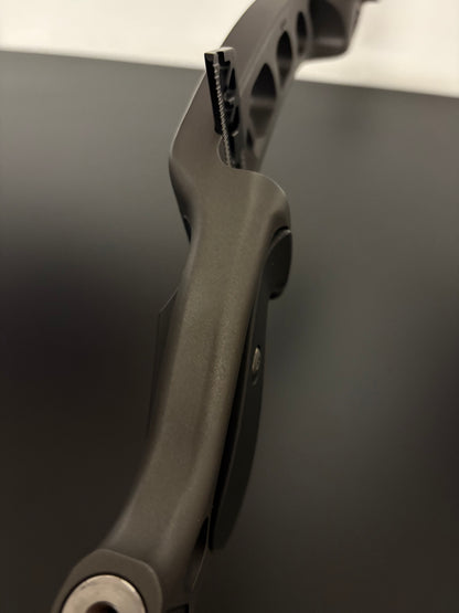 Hoyt Riser Formula XD RH Slate 25'' - Used