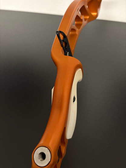 Hoyt Riser Formula Faktor RH Orange 25'' - Used