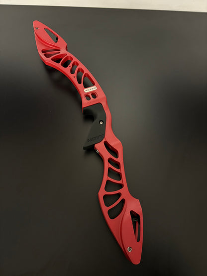 Hoyt Riser Xceed ILF RH Championship Red 25'' - NEW