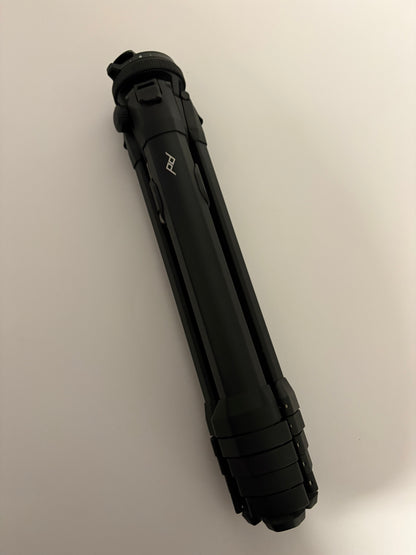 Swarovski ATS 25-50x65 HD Spotting Scope Incl. Peak Design Tripod - Used