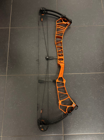 Topoint Reliance Pro 38 Compound Bow LH Orange 30-50 lbs - Used