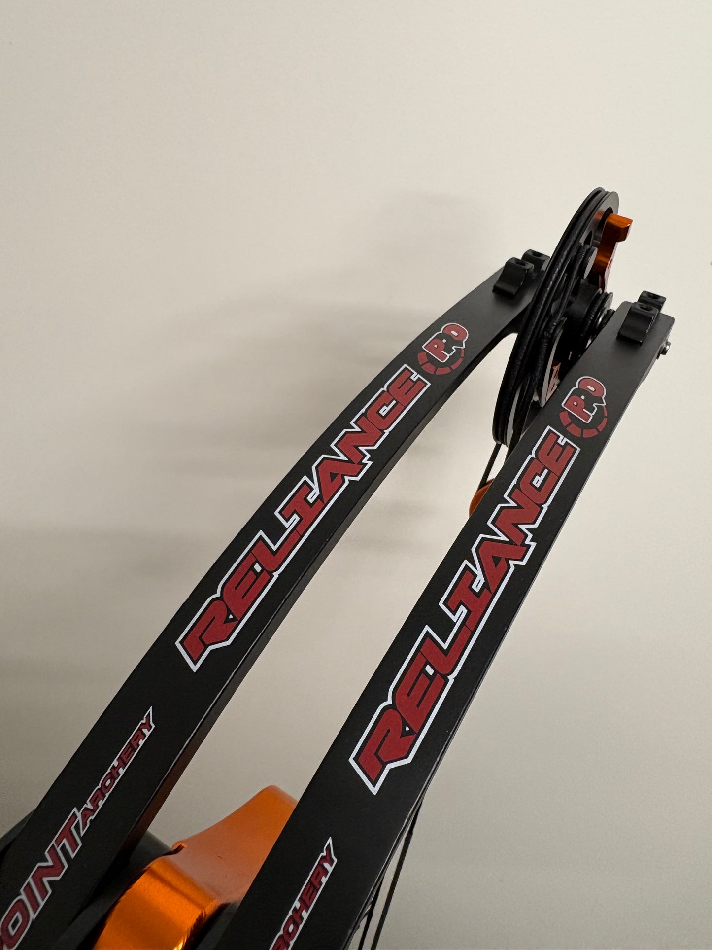 Topoint Reliance Pro 38 Compound Bow LH Orange 30-50 lbs - Used