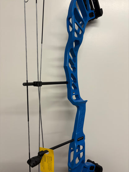 Hoyt Altus 38 Compound Bow LH Electric Blue DCX #1 50-60 lbs - NEW