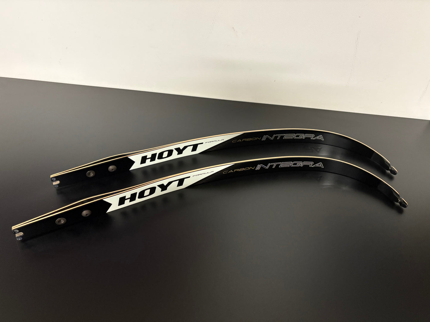 Hoyt Integra Formula Limbs 70-34 lbs - NEW (#294)