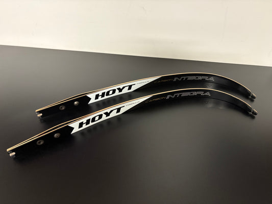 Hoyt Integra Formula Limbs 68-36 lbs - Used (#291)