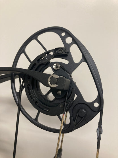 PSE EVO NXT 35 Compound Bow LH Black 50-60 lbs - NEW